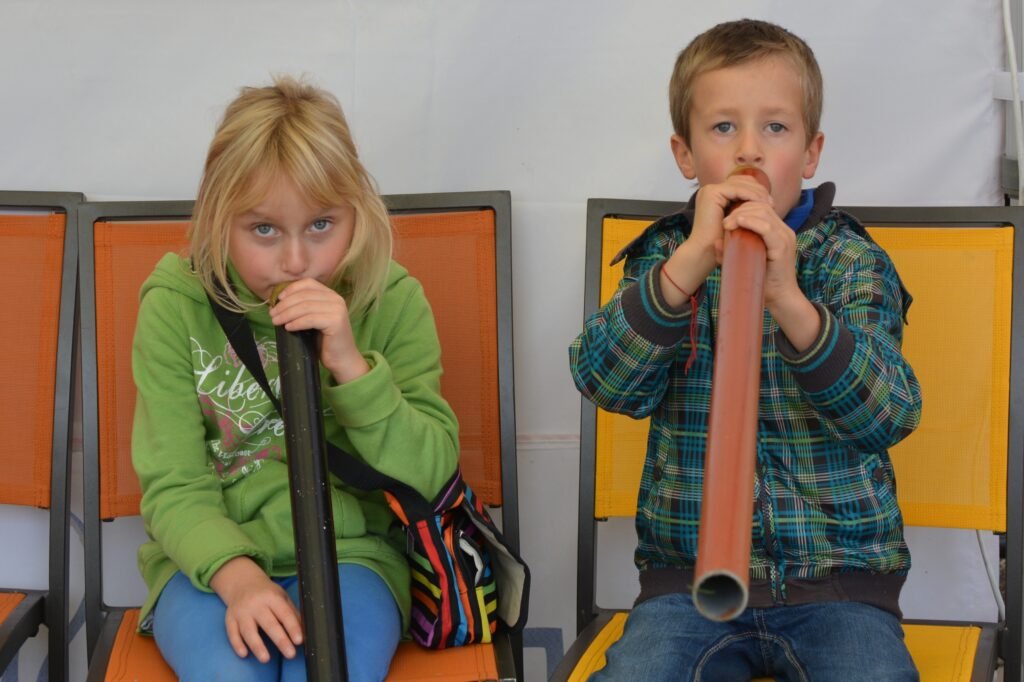 children, people, didgeridoo