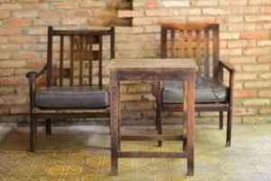 Read more about the article How to achieve dreams while sitting on the most uncomfortable chair